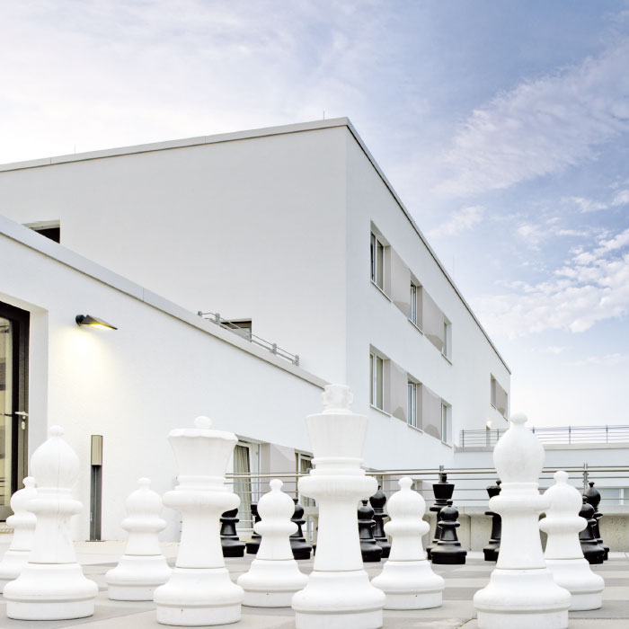 Schach spielen unter freiem Himmel bei Campus Viva.